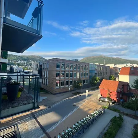 Apartment Modern - Amazing Terrace And Fjord View, Close To Center Bergen