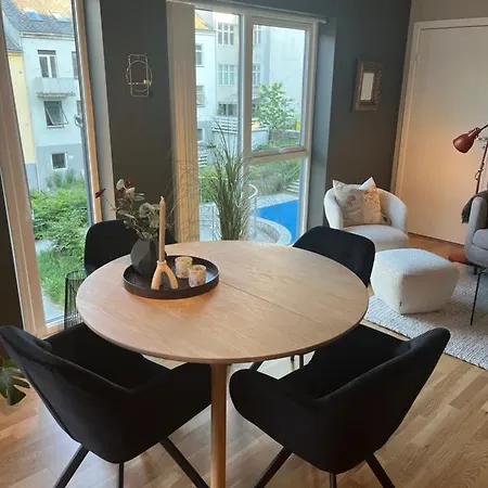 아파트 Modern - Amazing Terrace And Fjord View, Close To Center