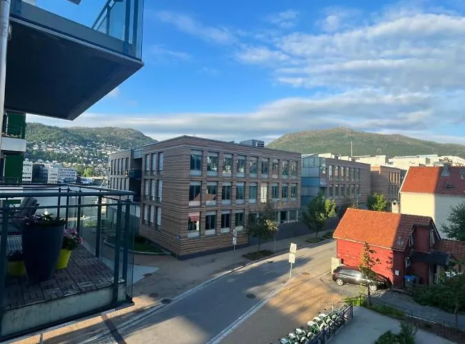 Apartment Modern - Amazing Terrace And Fjord View, Close To Center Bergen